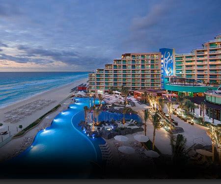 Hard Rock Hotel Webcam in Cancun